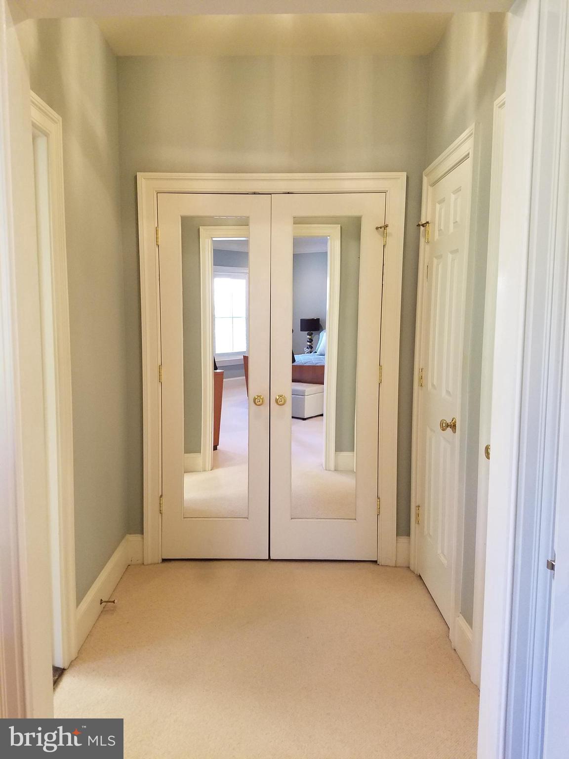 MAYFAIR OF MCLEAN - Residential Lease