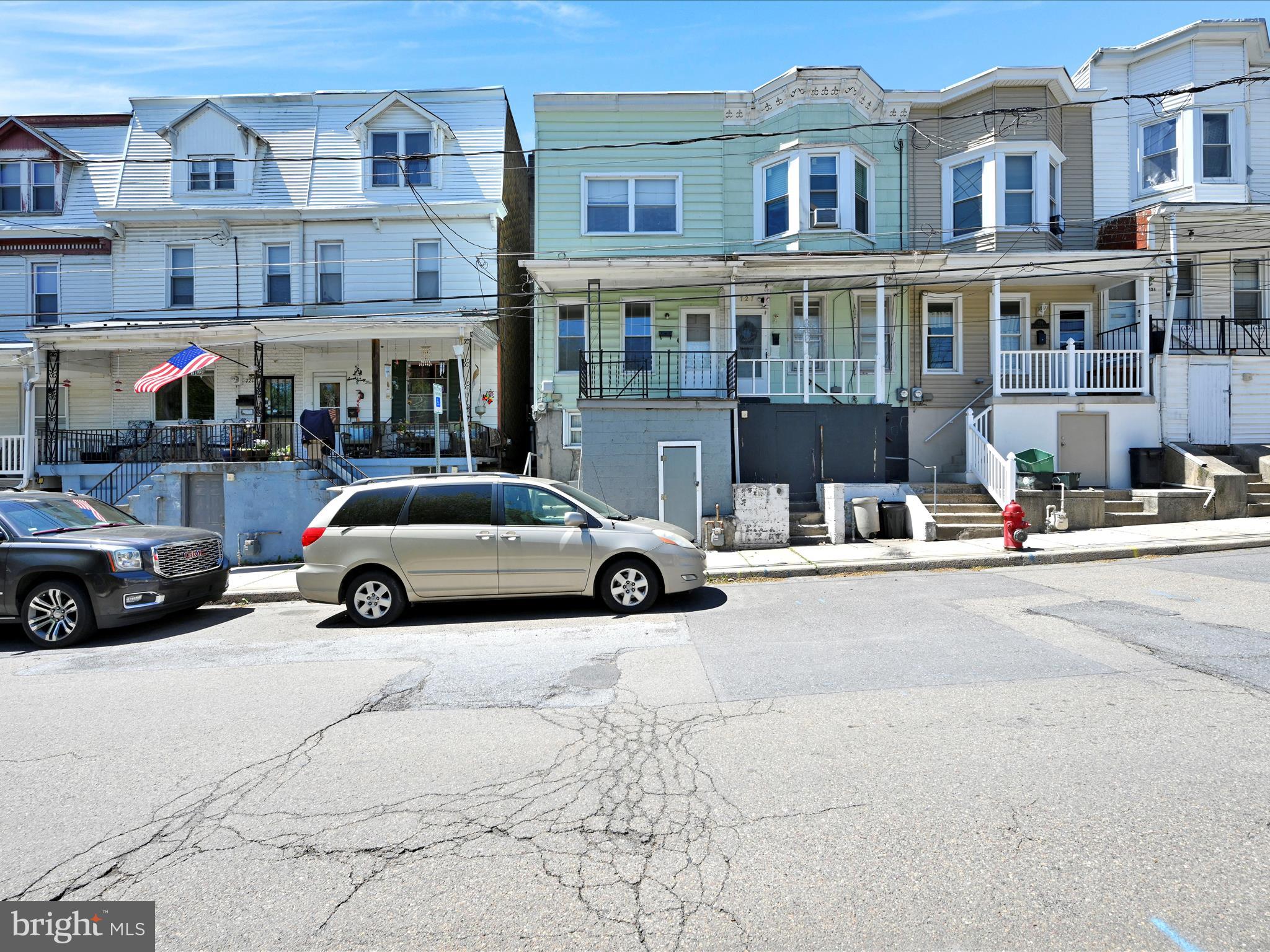 POTTSVILLE - Residential