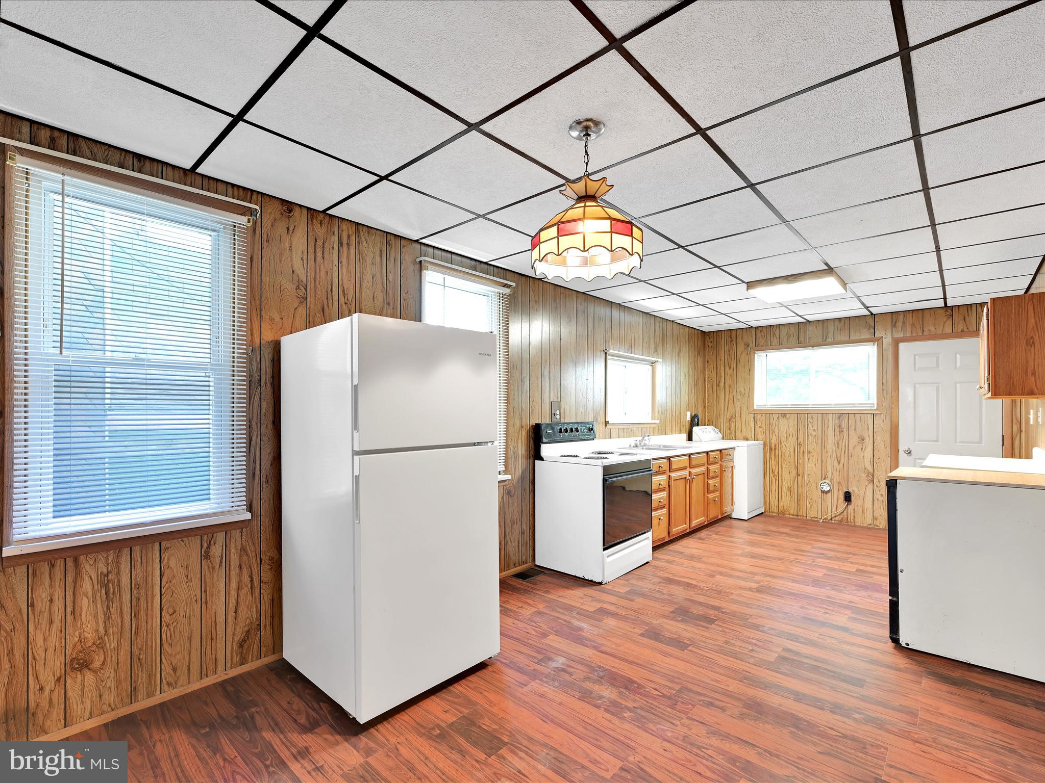 POTTSVILLE - Residential