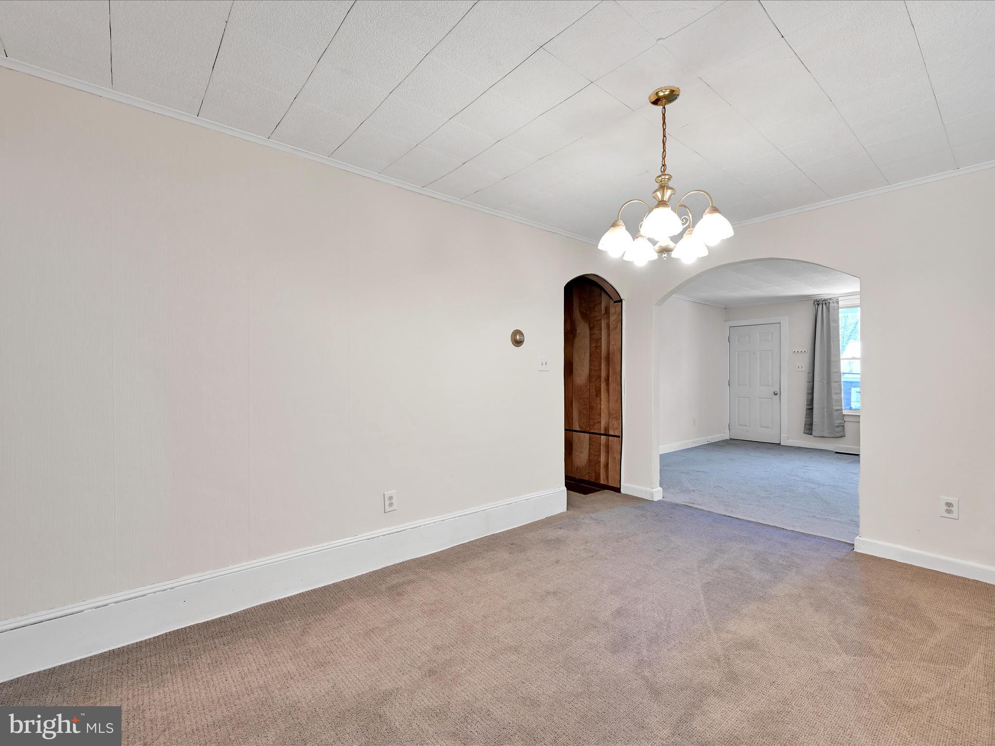 POTTSVILLE - Residential