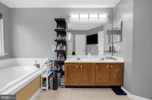 CEDAR TREE - Residential