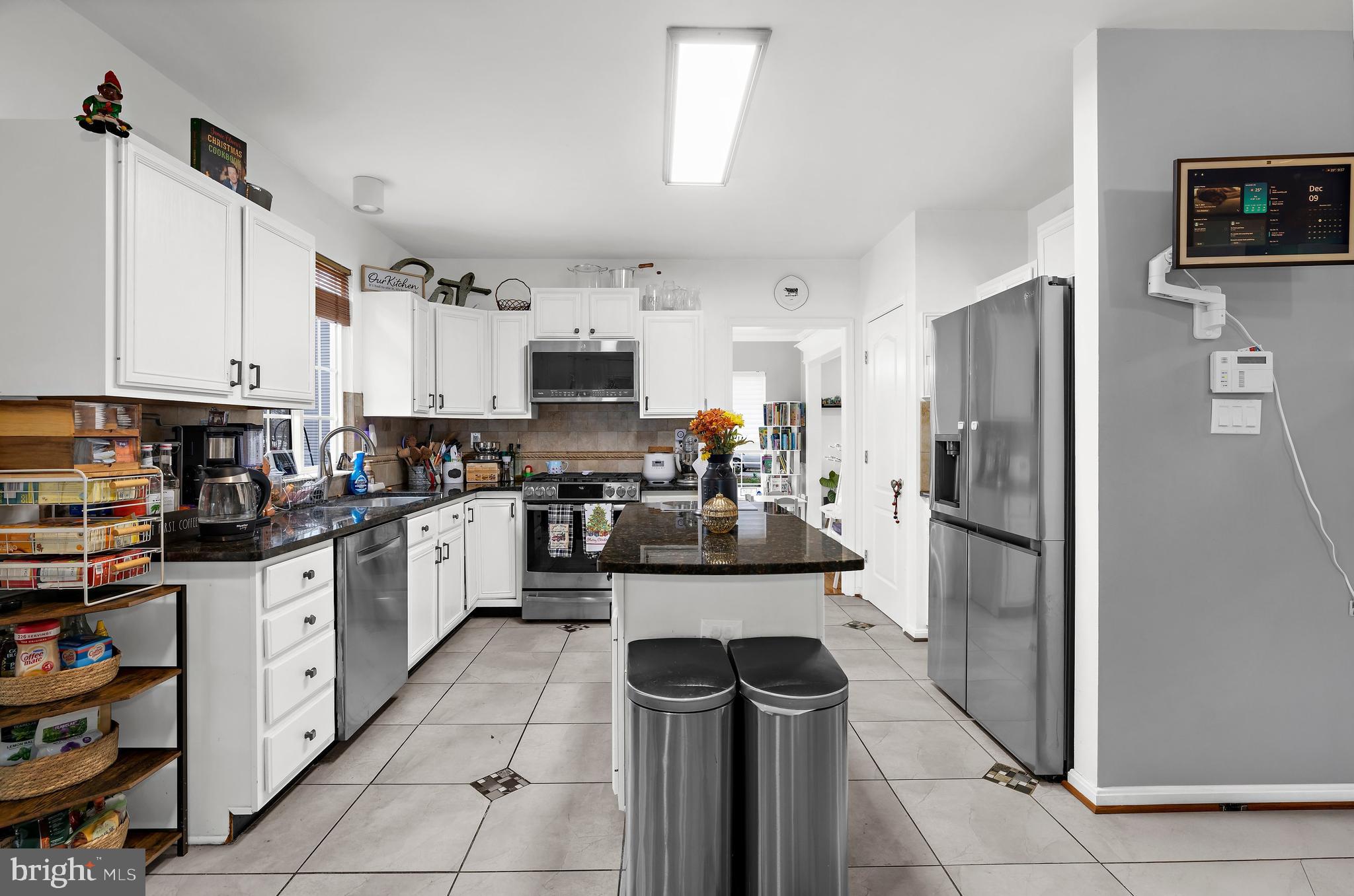 CEDAR TREE - Residential