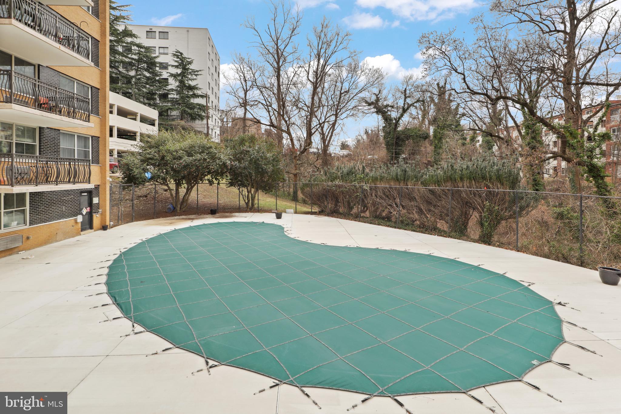 CIRCLE - Residential