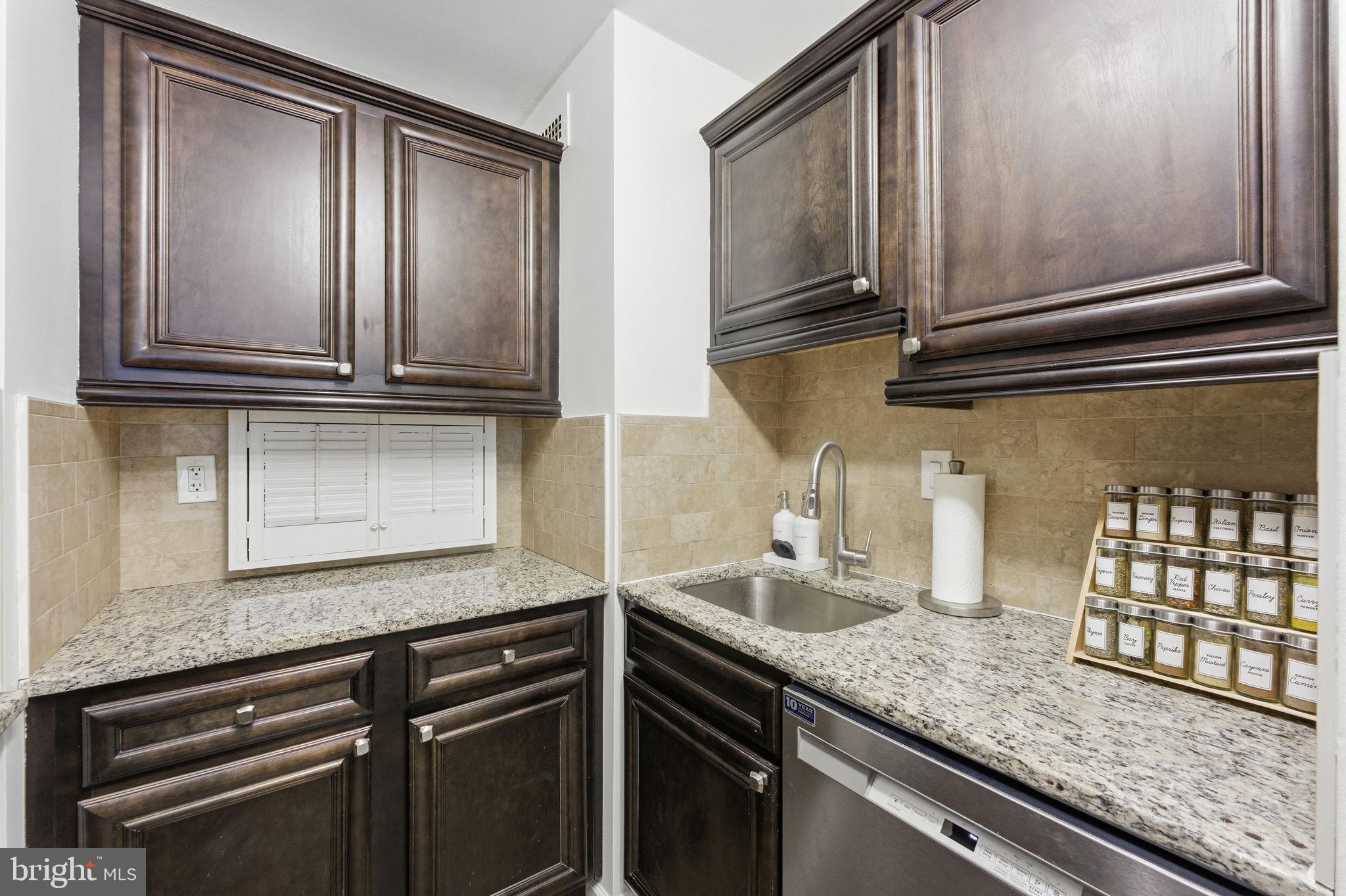 CIRCLE - Residential