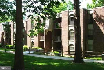 WOODBURN VILLAGE - Residential