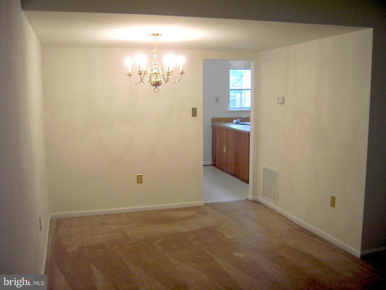 ST CHARLES SUB - LANCASTER - Residential Lease