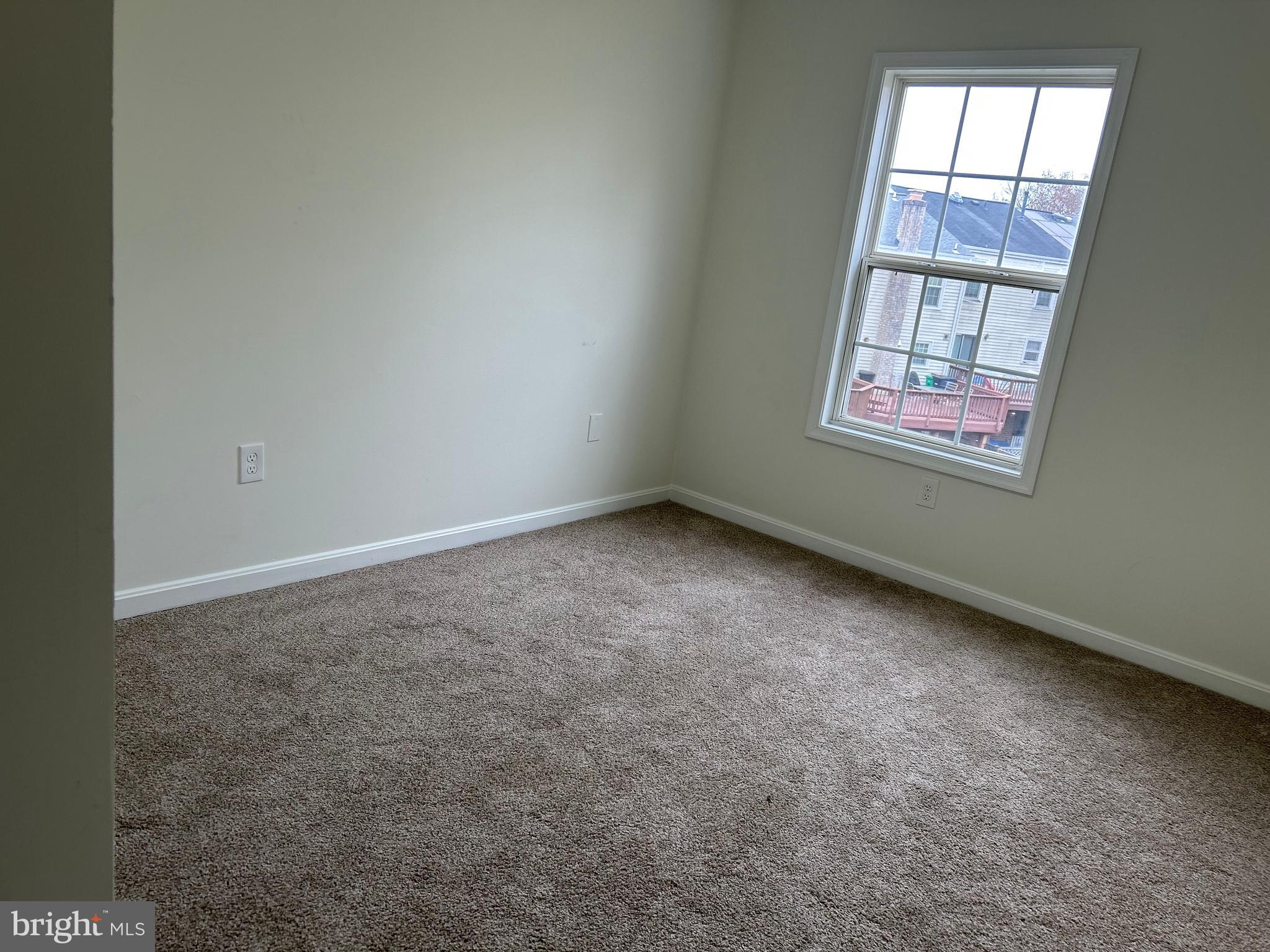 BONIWOOD - PLAT FOUR - Residential Lease