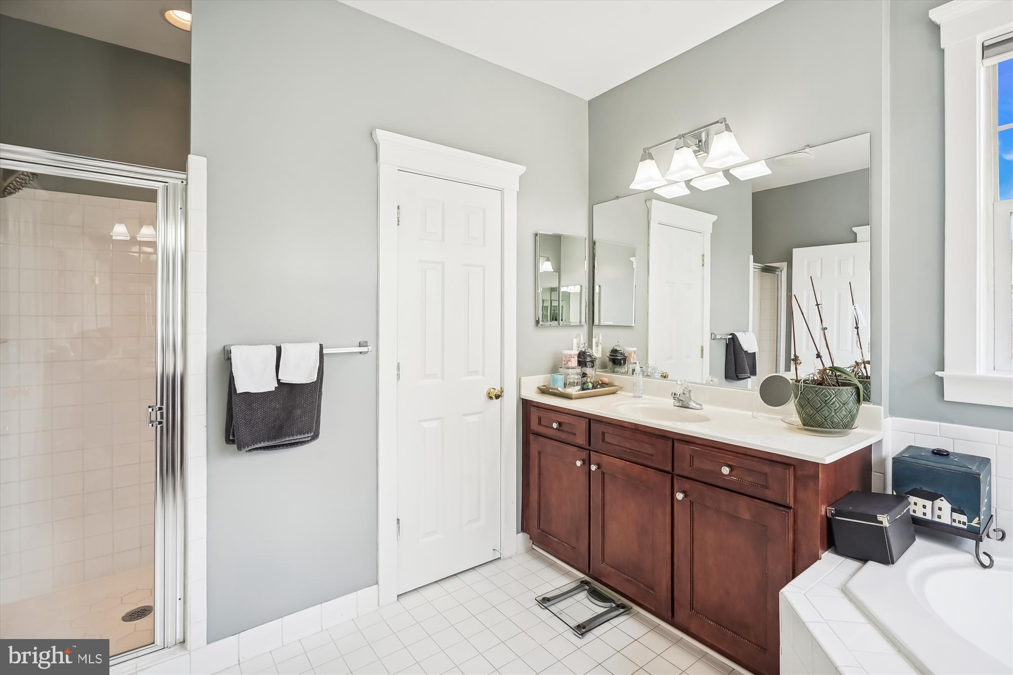 RIVENBURG - Residential