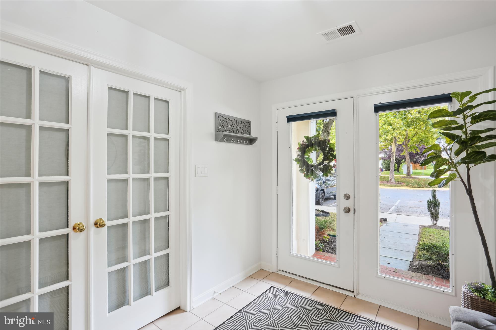 RIDGEFIELD - Residential Lease