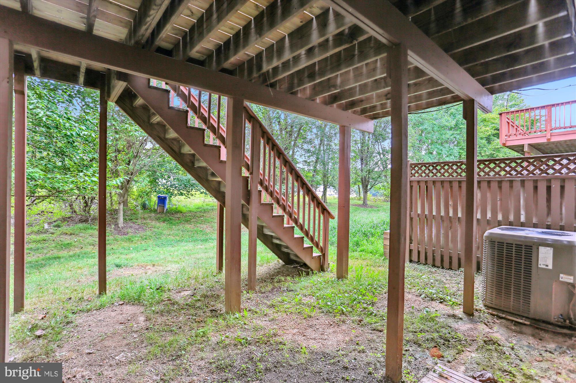 RIDGEFIELD - Residential Lease