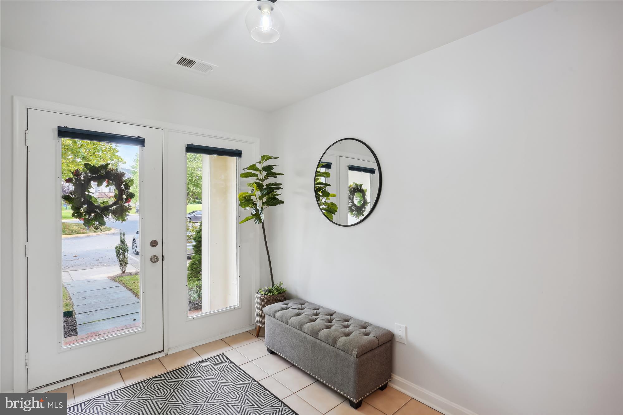 RIDGEFIELD - Residential Lease