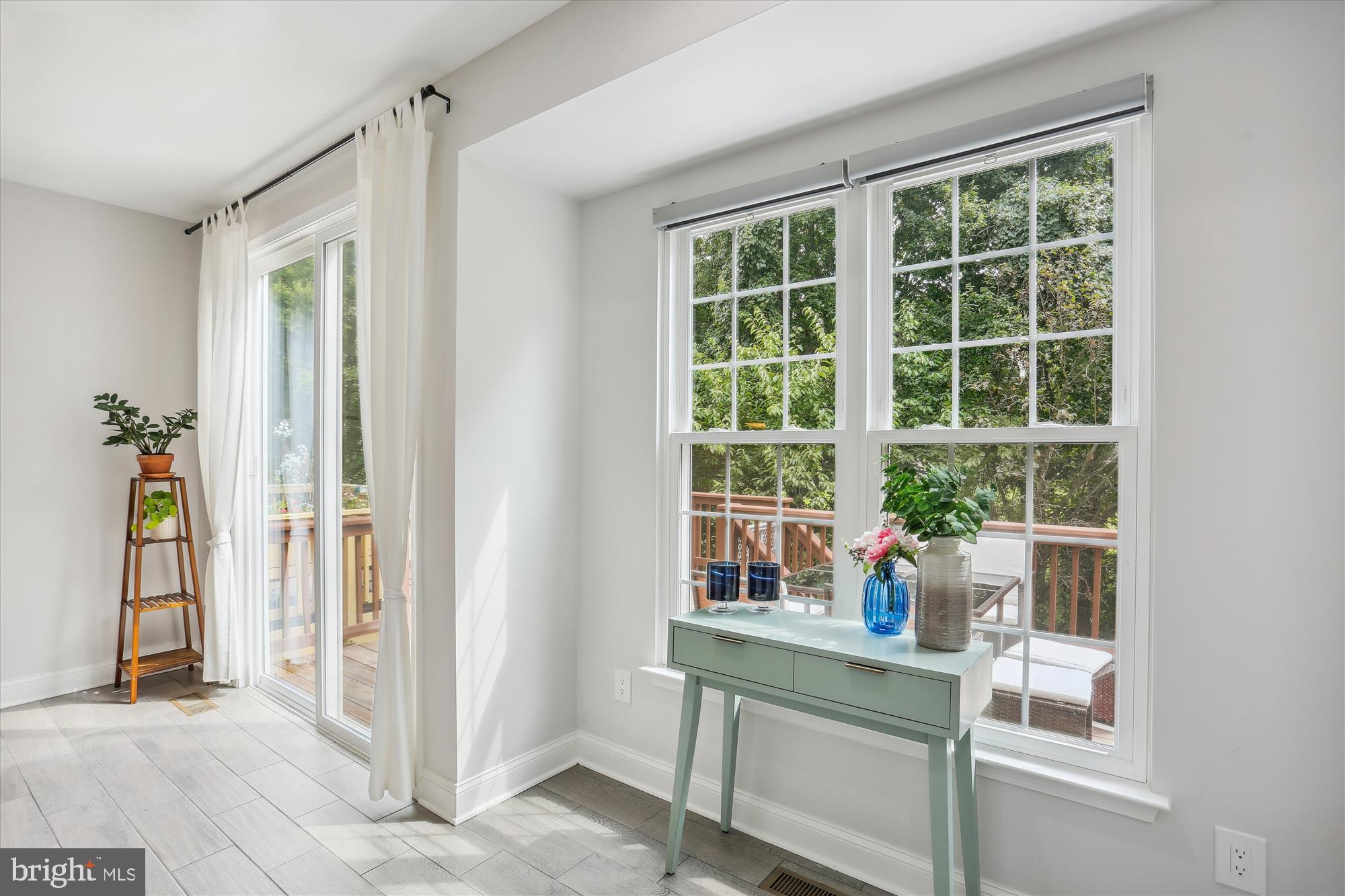 RIDGEFIELD - Residential Lease