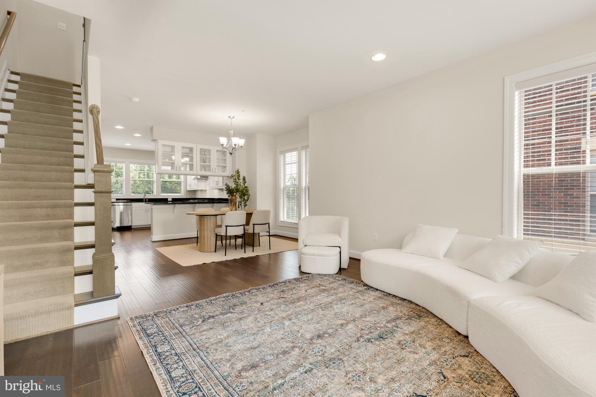 POTOMAC OVERLOOK CONDO - Residential