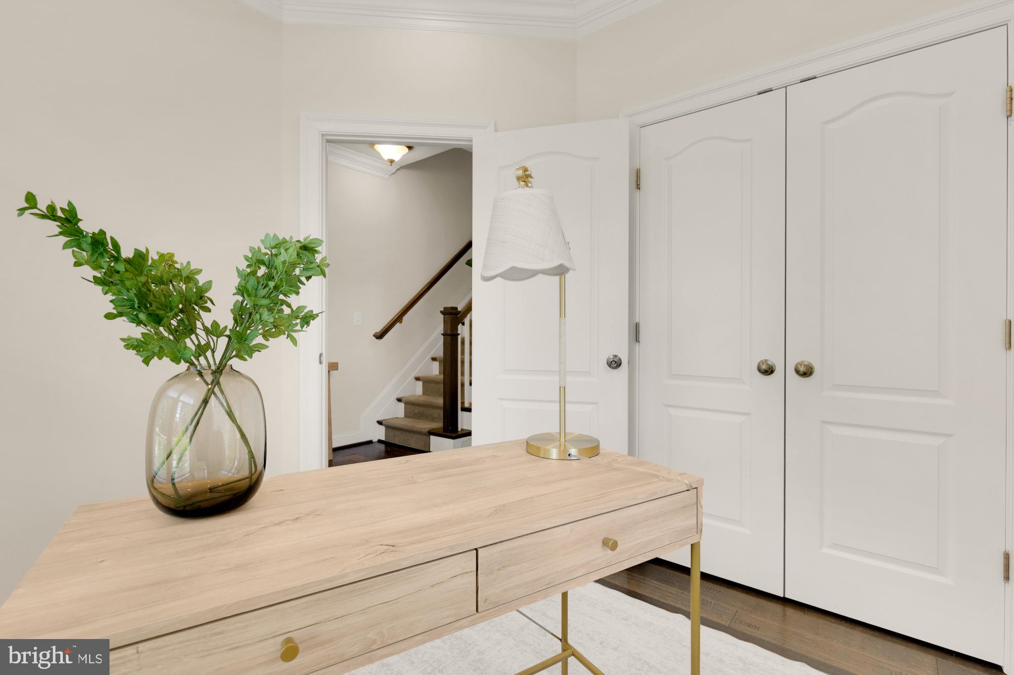 POTOMAC OVERLOOK CONDO - Residential