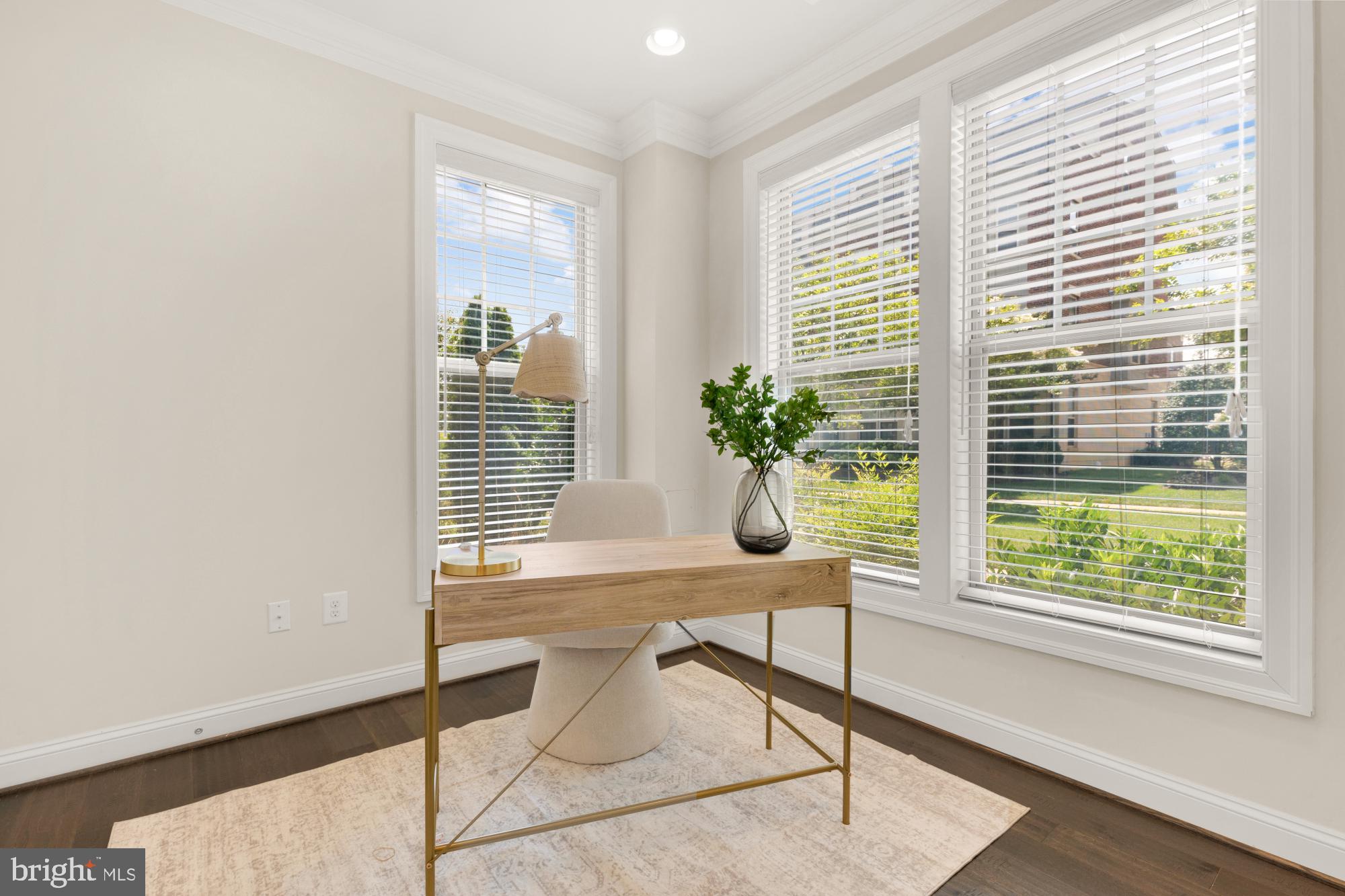 POTOMAC OVERLOOK CONDO - Residential