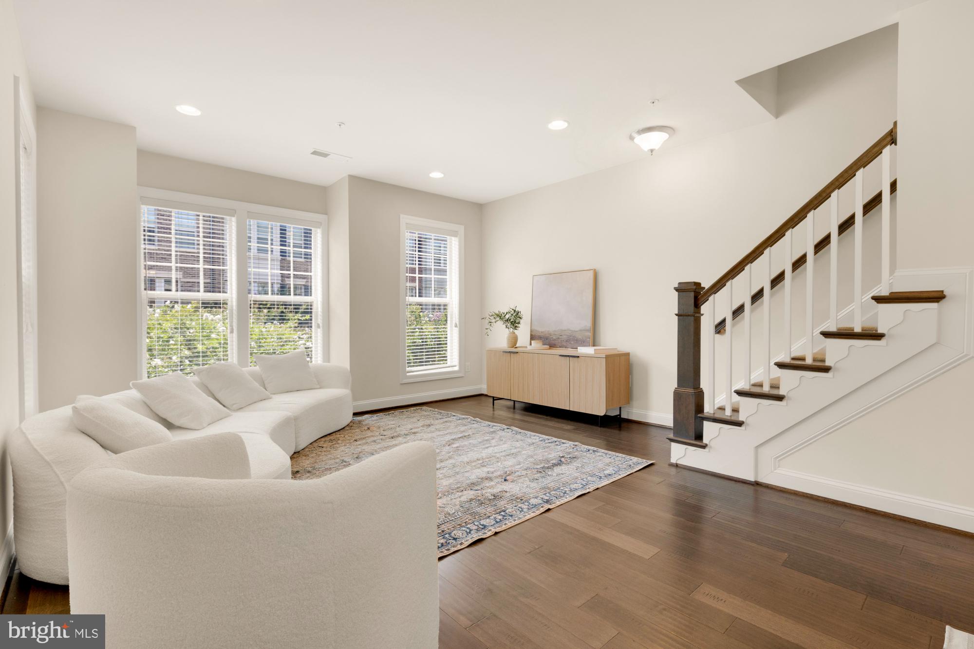 POTOMAC OVERLOOK CONDO - Residential