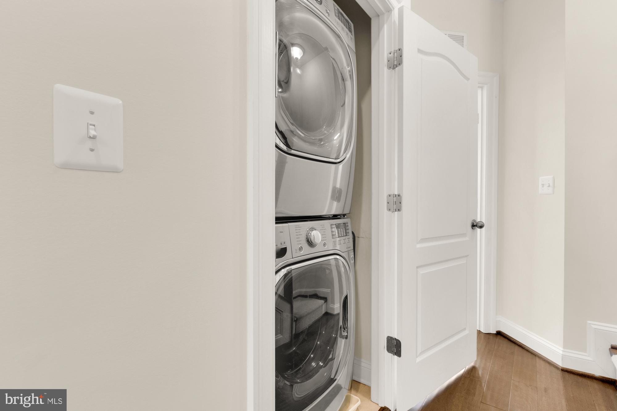 POTOMAC OVERLOOK CONDO - Residential