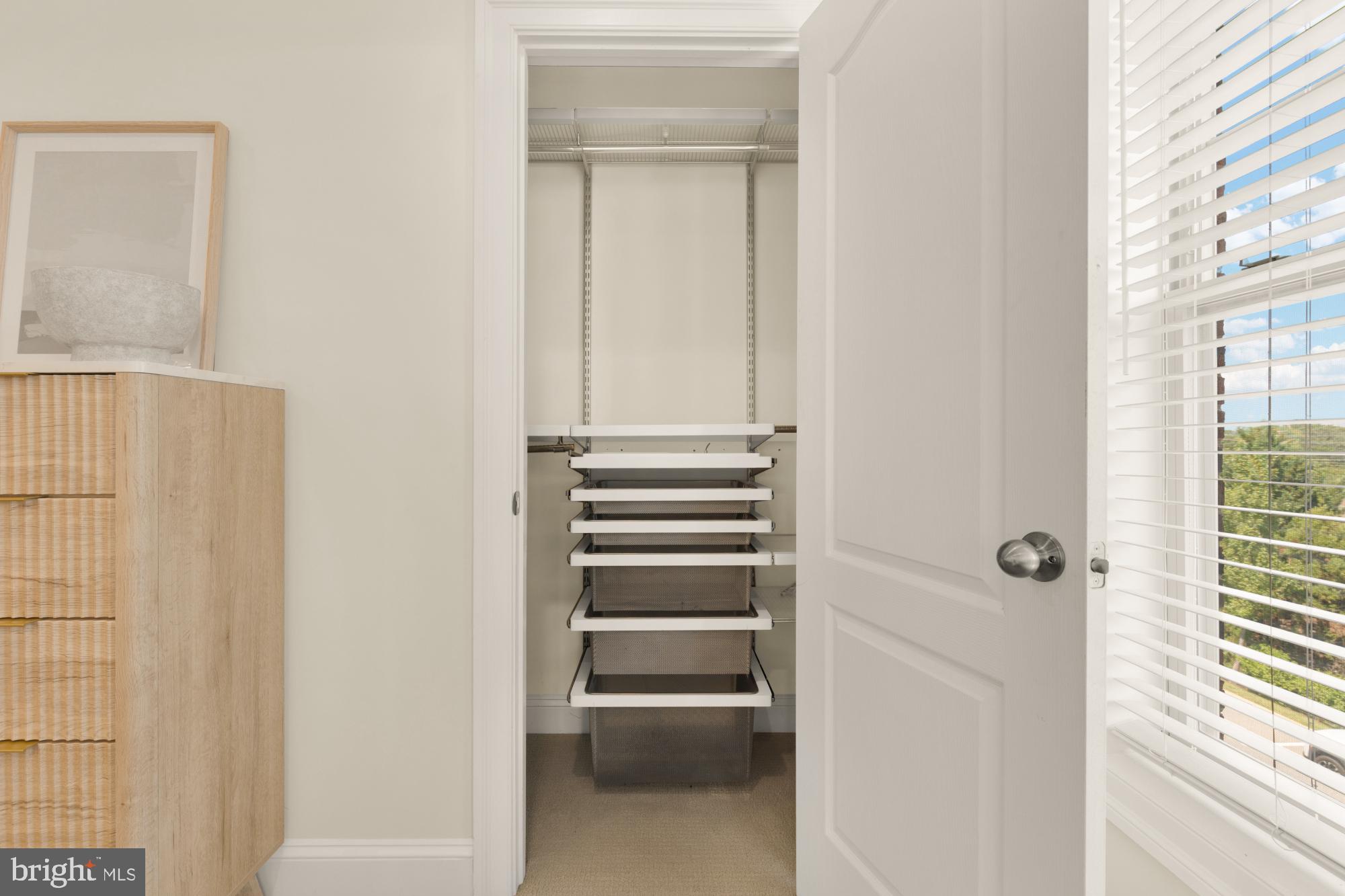 POTOMAC OVERLOOK CONDO - Residential