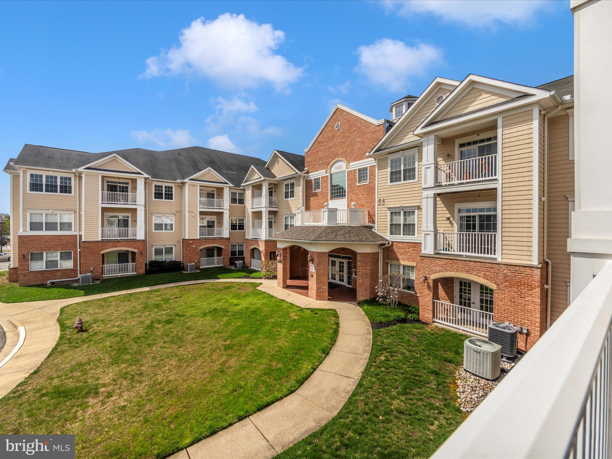 SEVERNA PARK GATEWAY VILLAGE - Residential