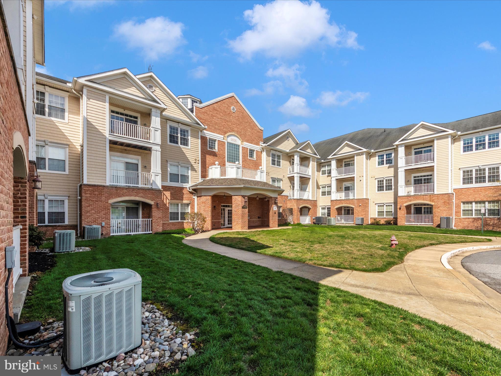 SEVERNA PARK GATEWAY VILLAGE - Residential