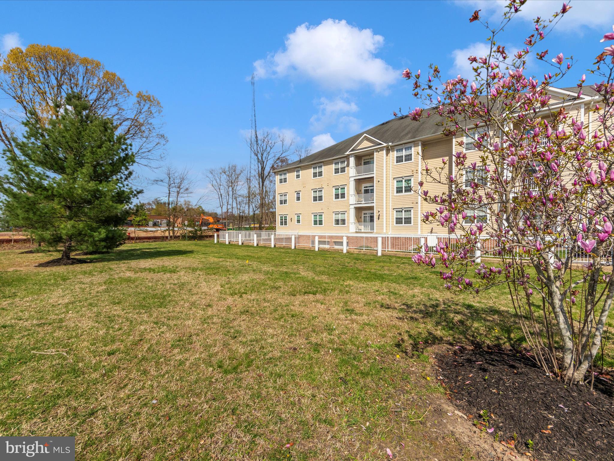 SEVERNA PARK GATEWAY VILLAGE - Residential