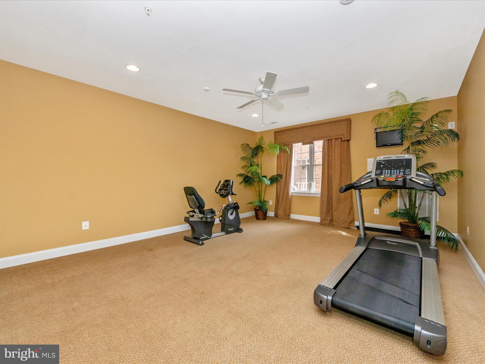 SEVERNA PARK GATEWAY VILLAGE - Residential