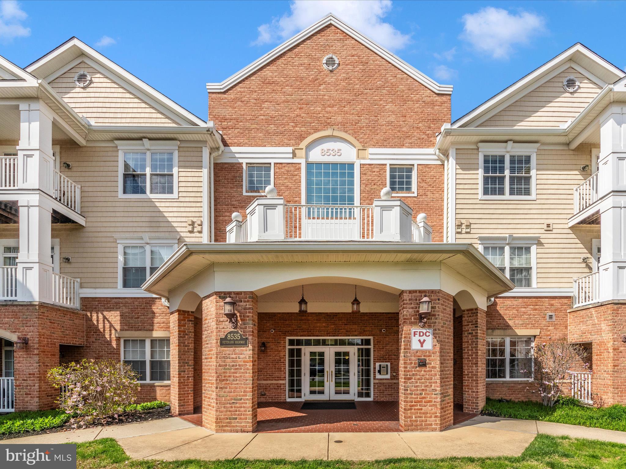 SEVERNA PARK GATEWAY VILLAGE - Residential
