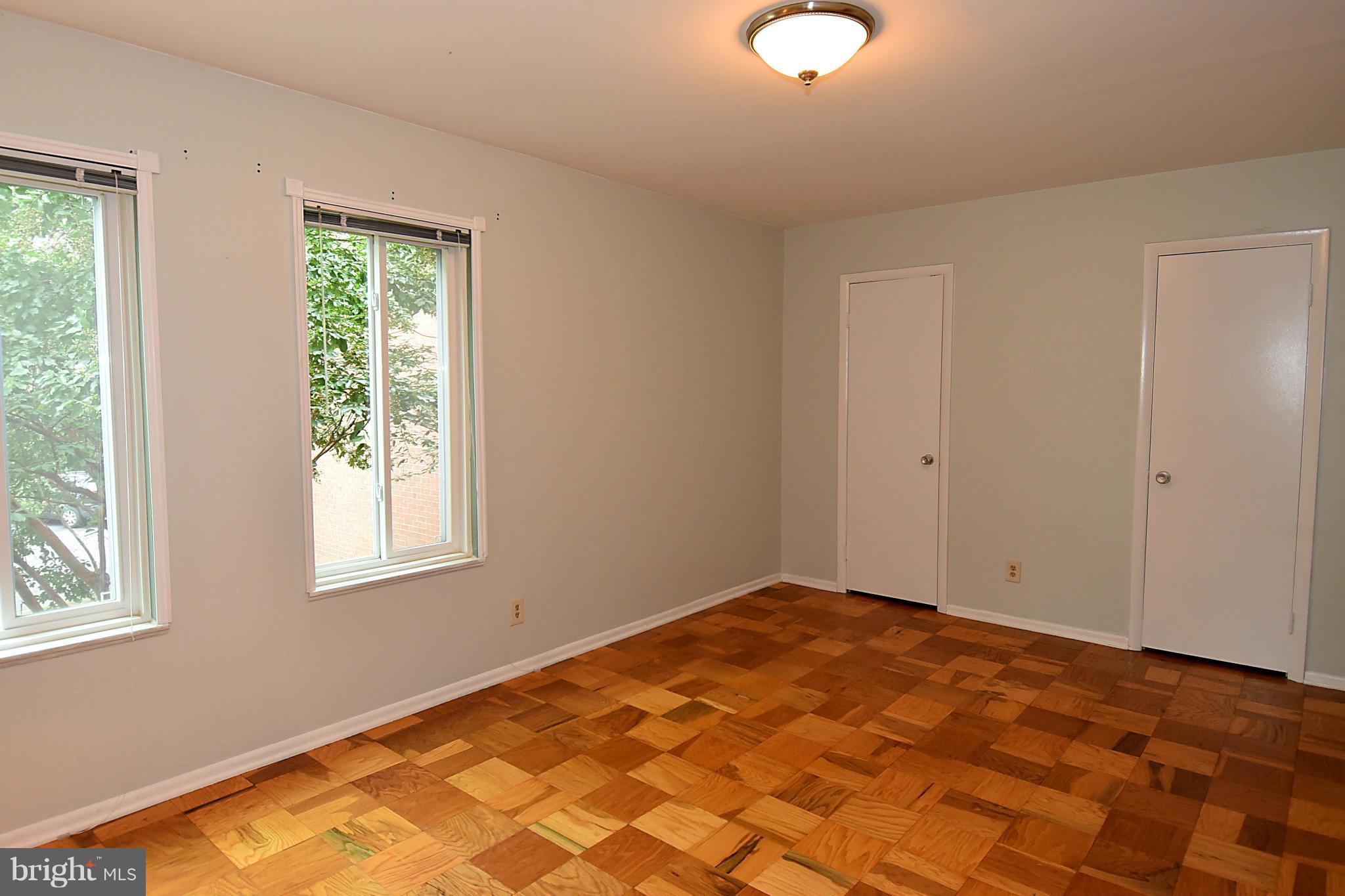 PARK SPRING - Residential Lease