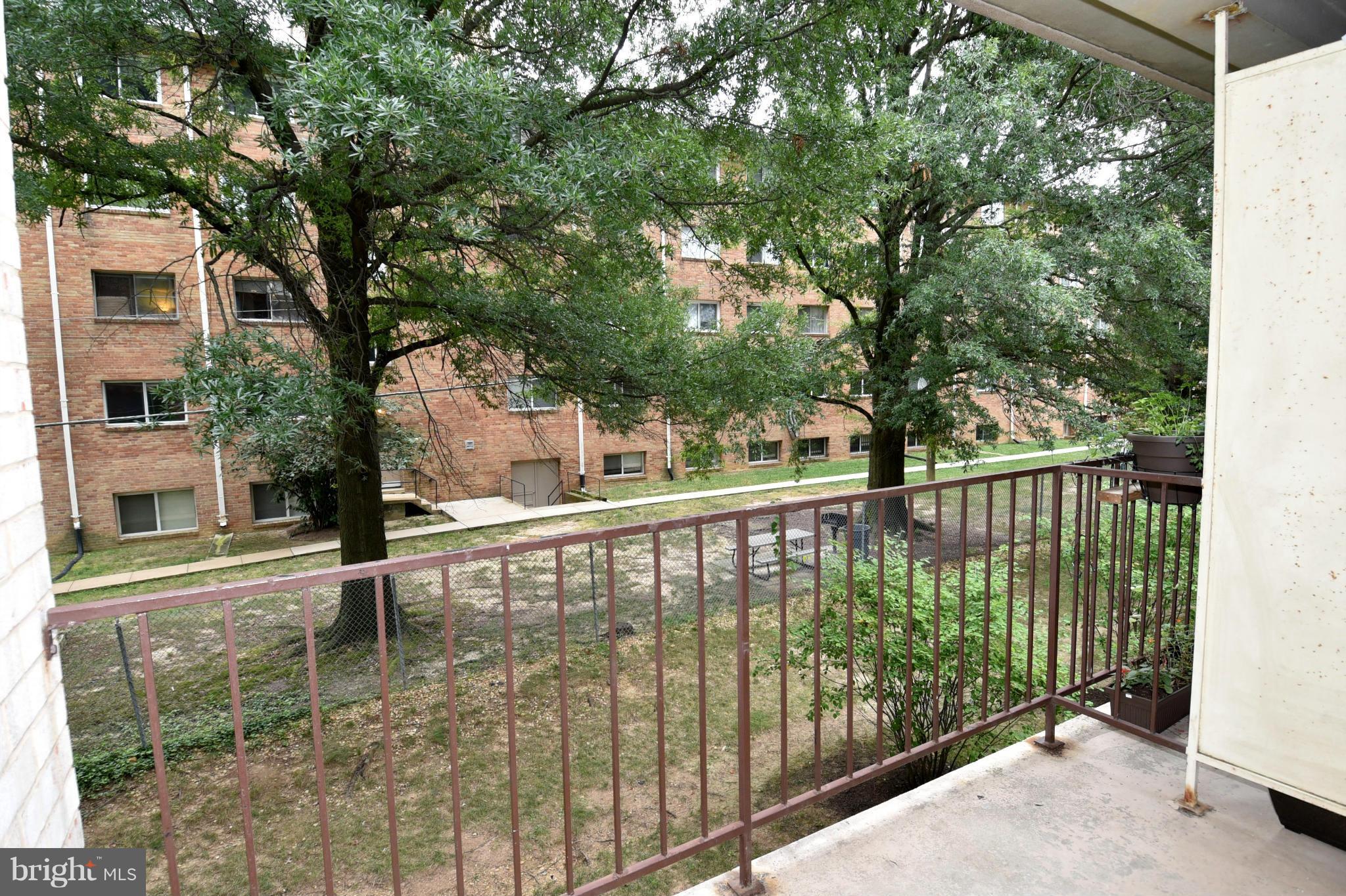 PARK SPRING - Residential Lease