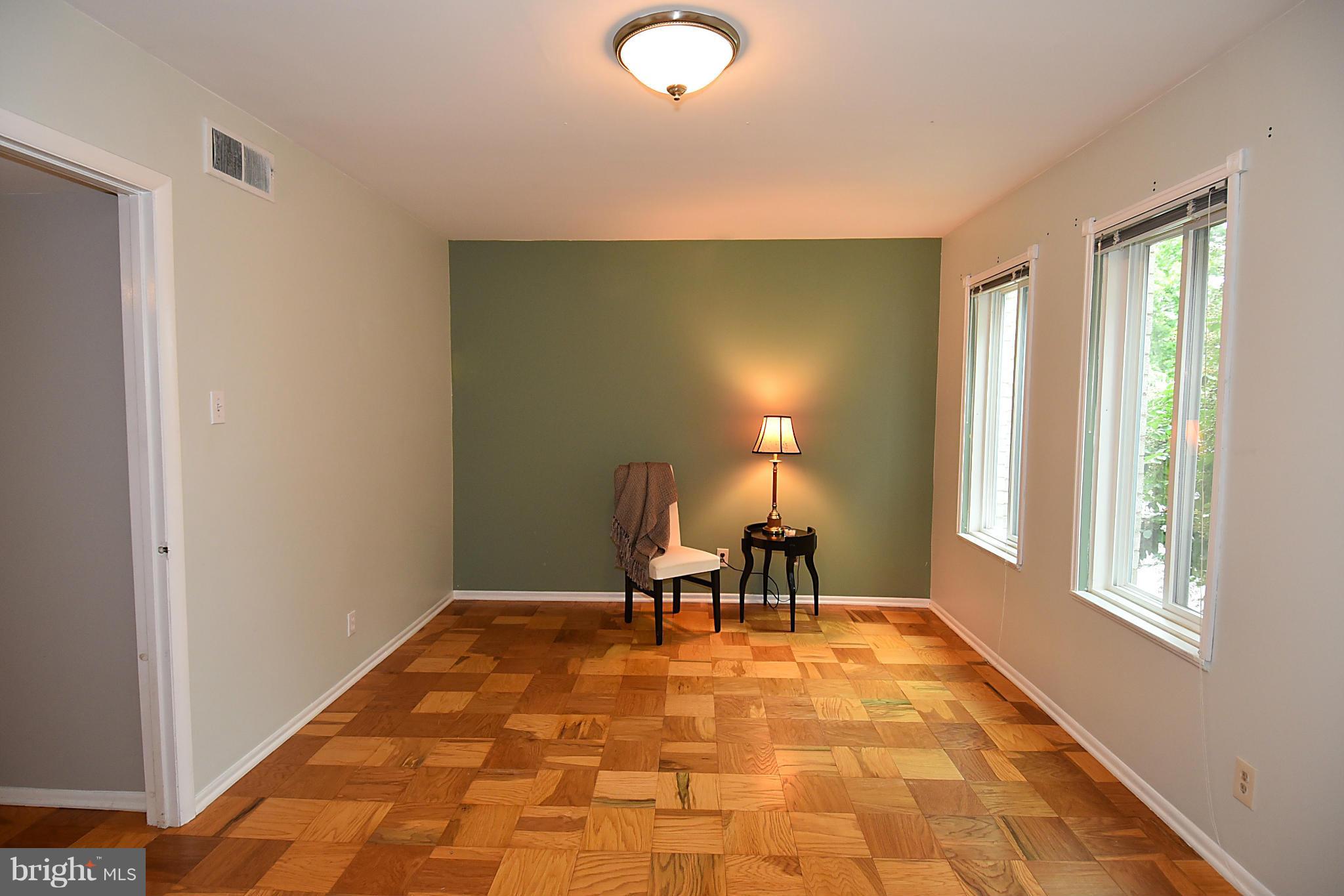 PARK SPRING - Residential Lease