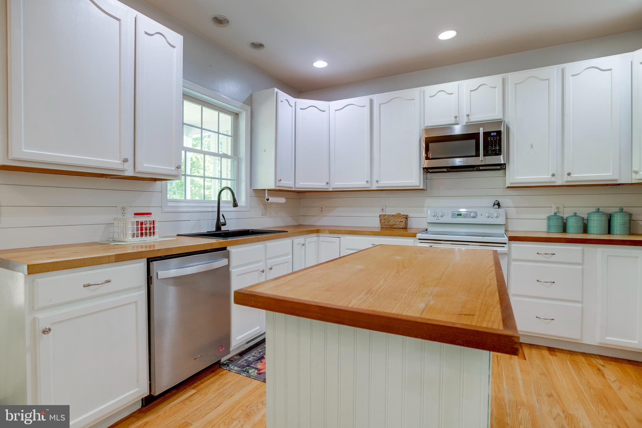 CHESTERFIELD ESTATES - Residential