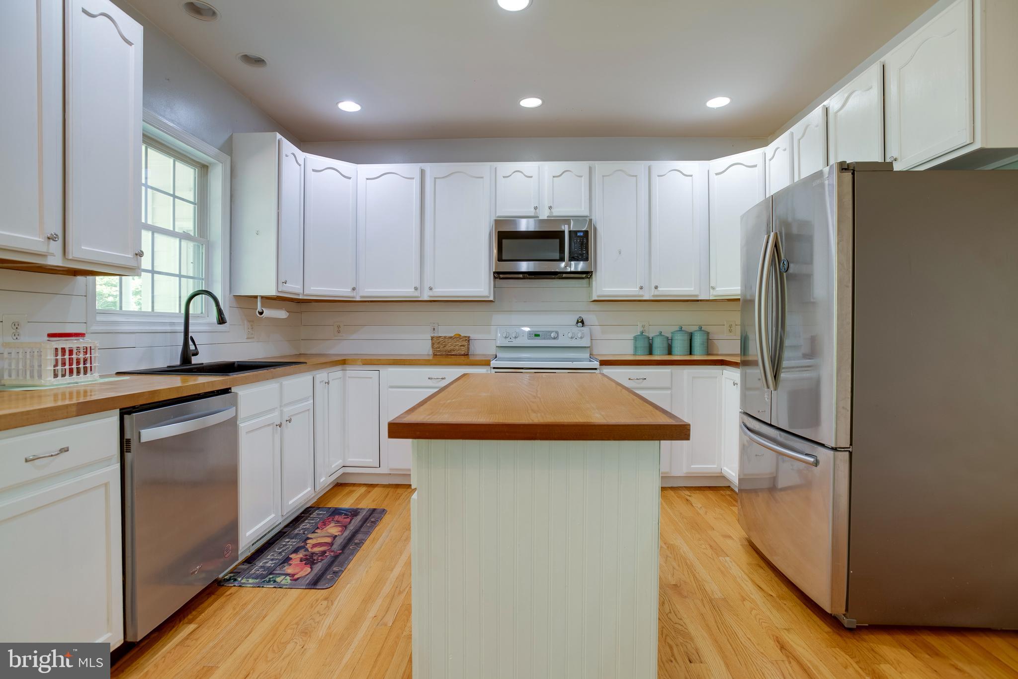 CHESTERFIELD ESTATES - Residential