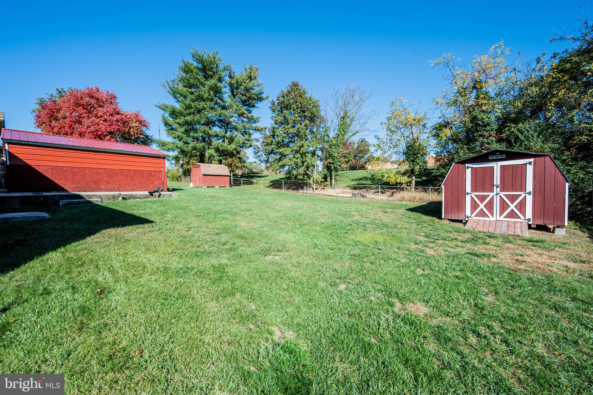 WOODBERRY FOREST - Residential
