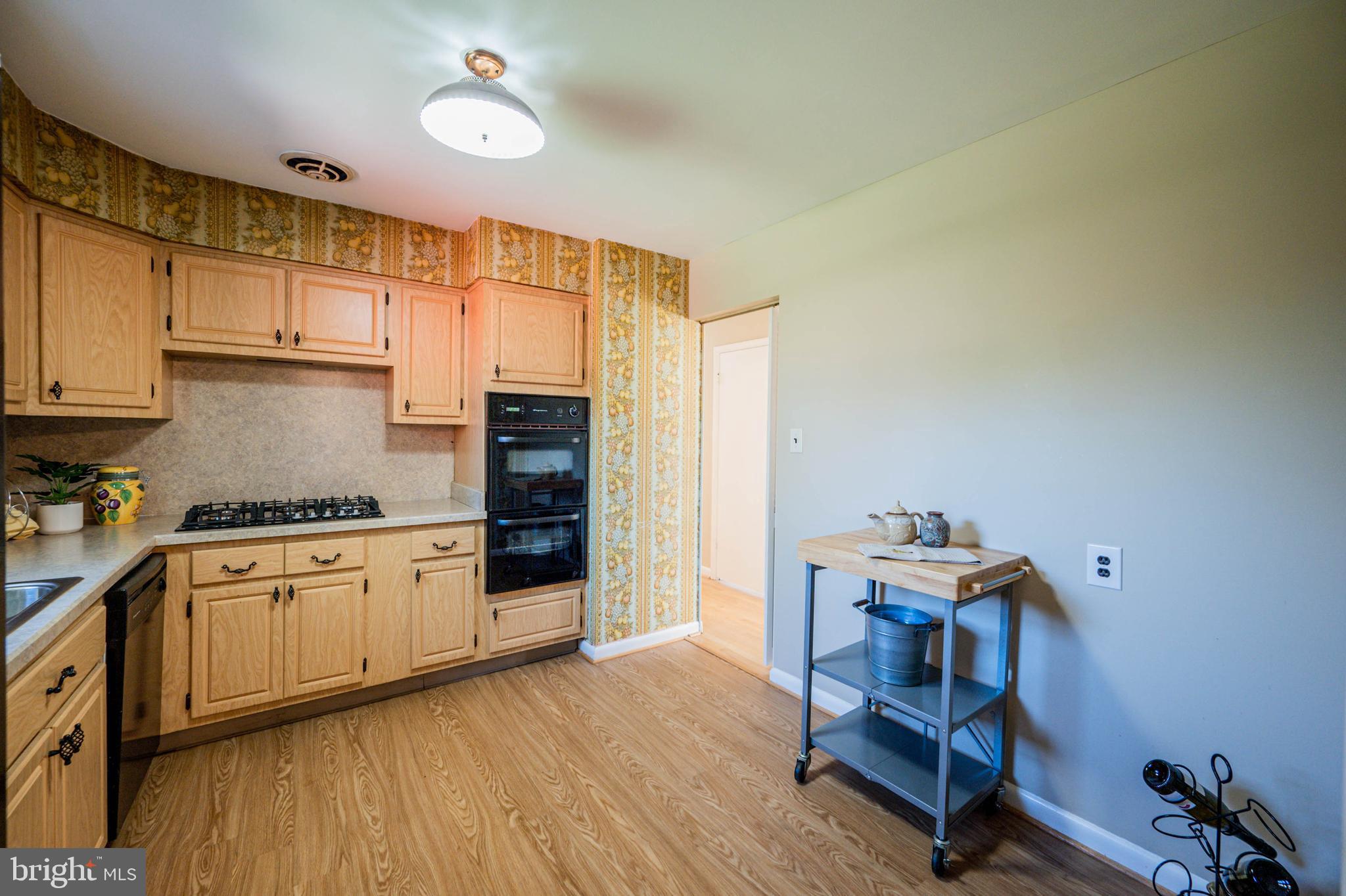 WOODBERRY FOREST - Residential