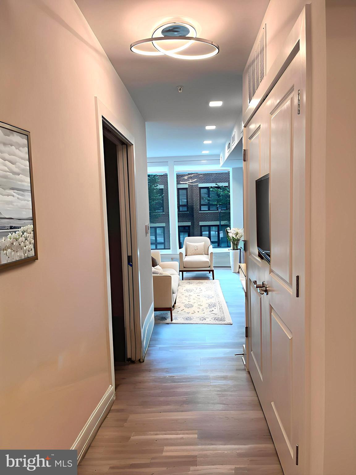 OLD TOWN ALEXANDRIA - Residential