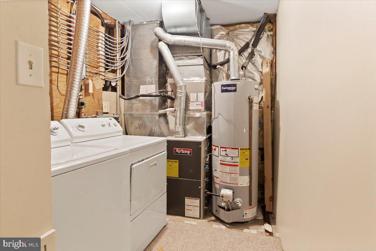 LONDON WOODS - Residential