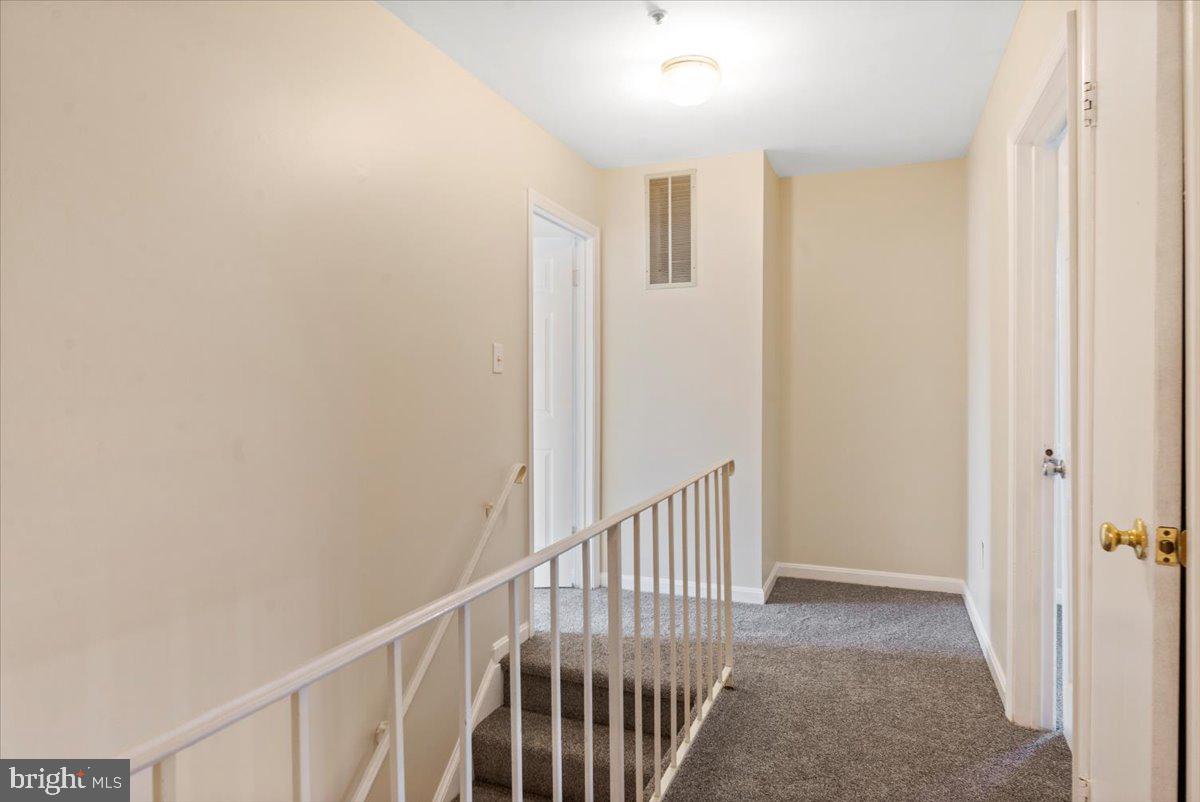 LONDON WOODS - Residential