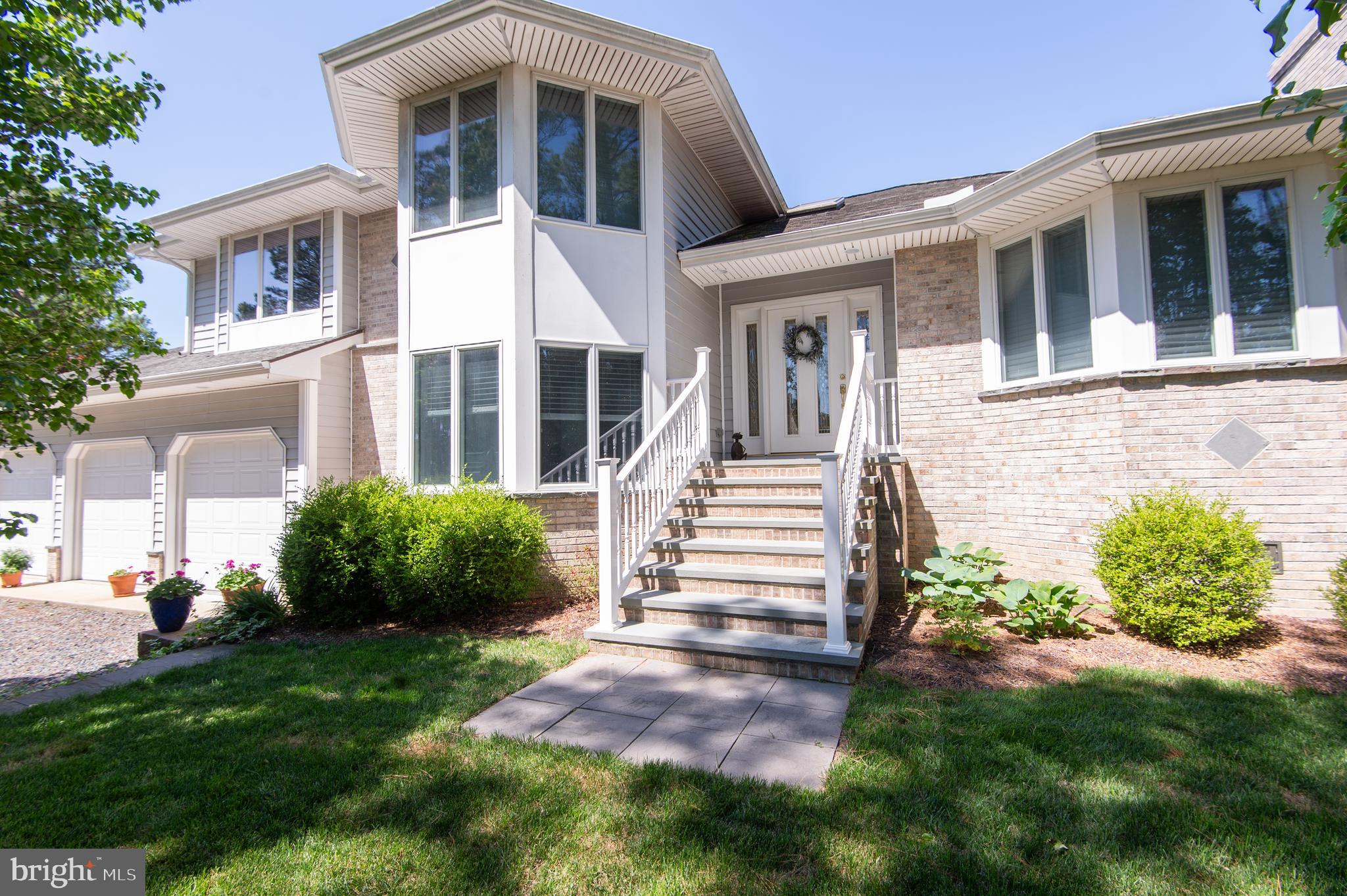 4906 TIMBERMARSH LANE