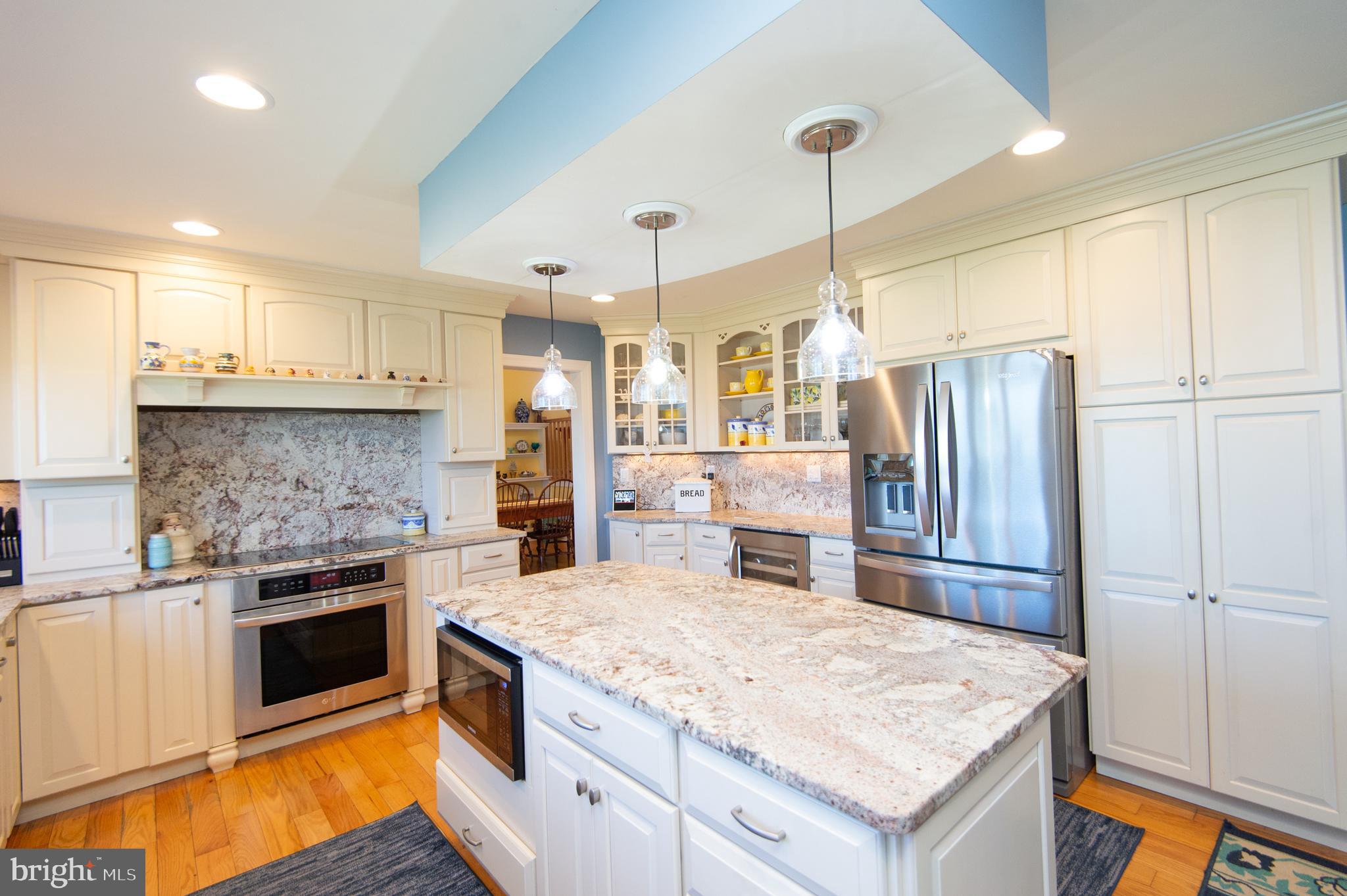 BROMWELLS ADVENTURE - Residential