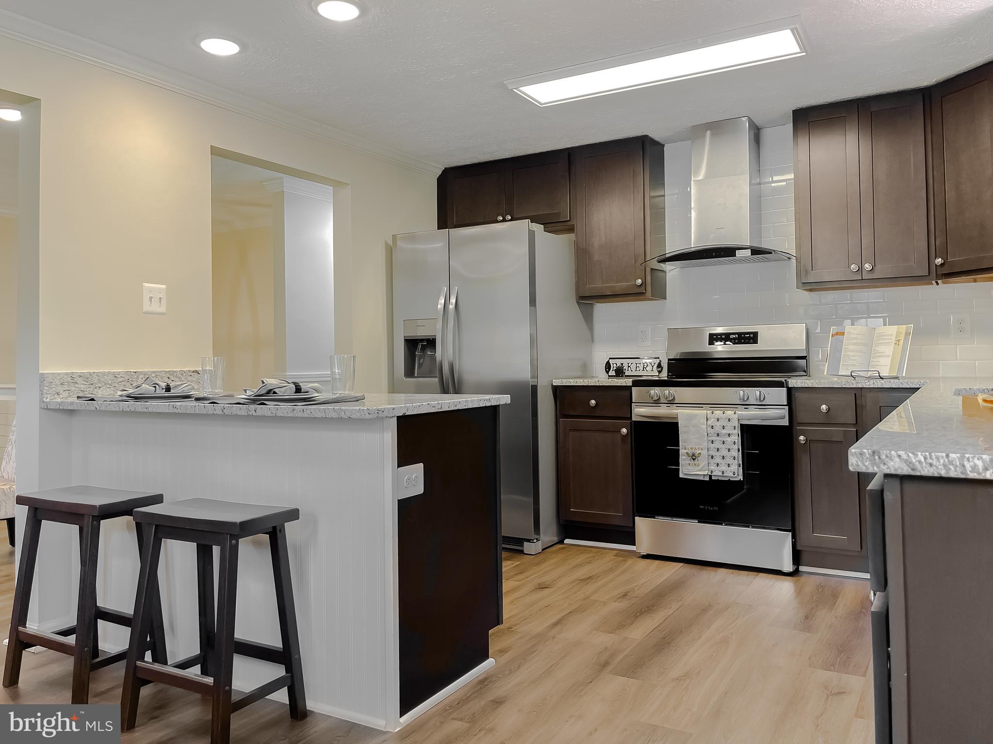 BAYBERRY EST. - Residential Lease