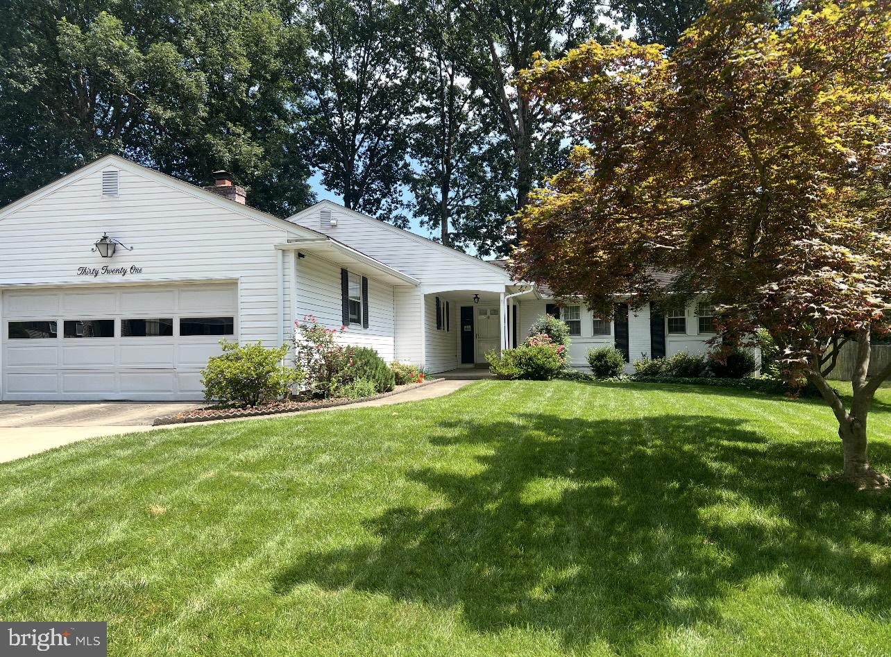 3021 MAPLE SHADE LANE