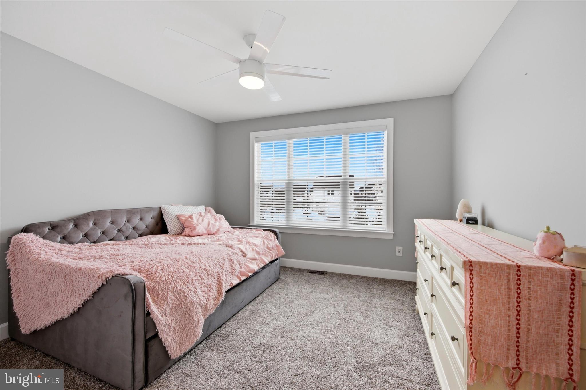 CARRIAGE HILL - Residential