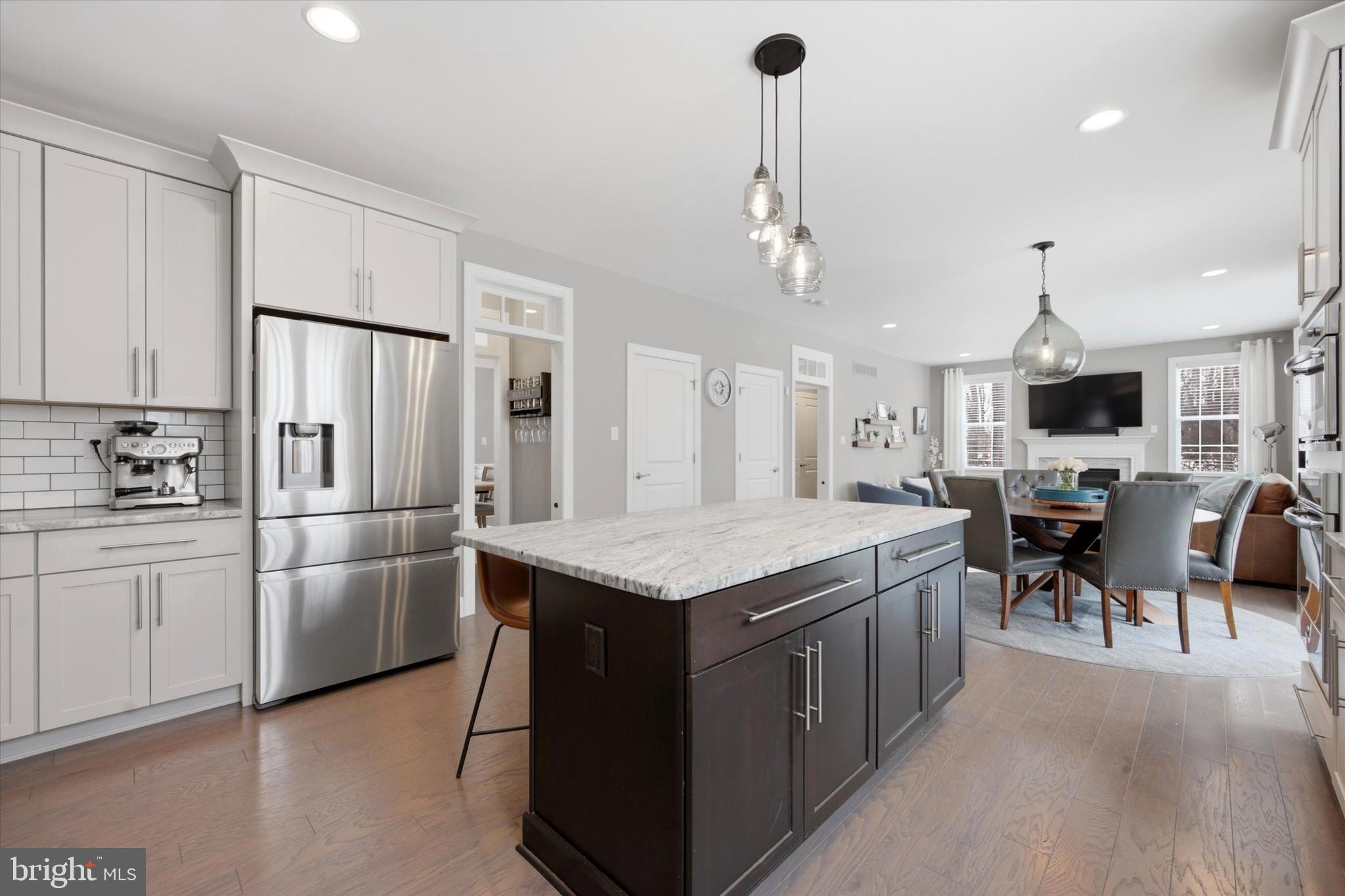 CARRIAGE HILL - Residential