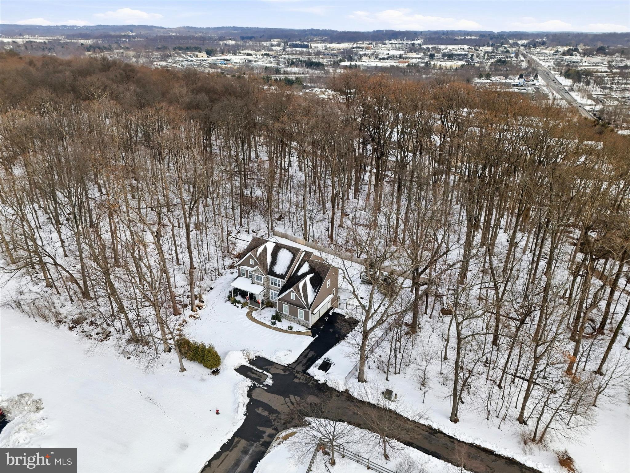 CARRIAGE HILL - Residential