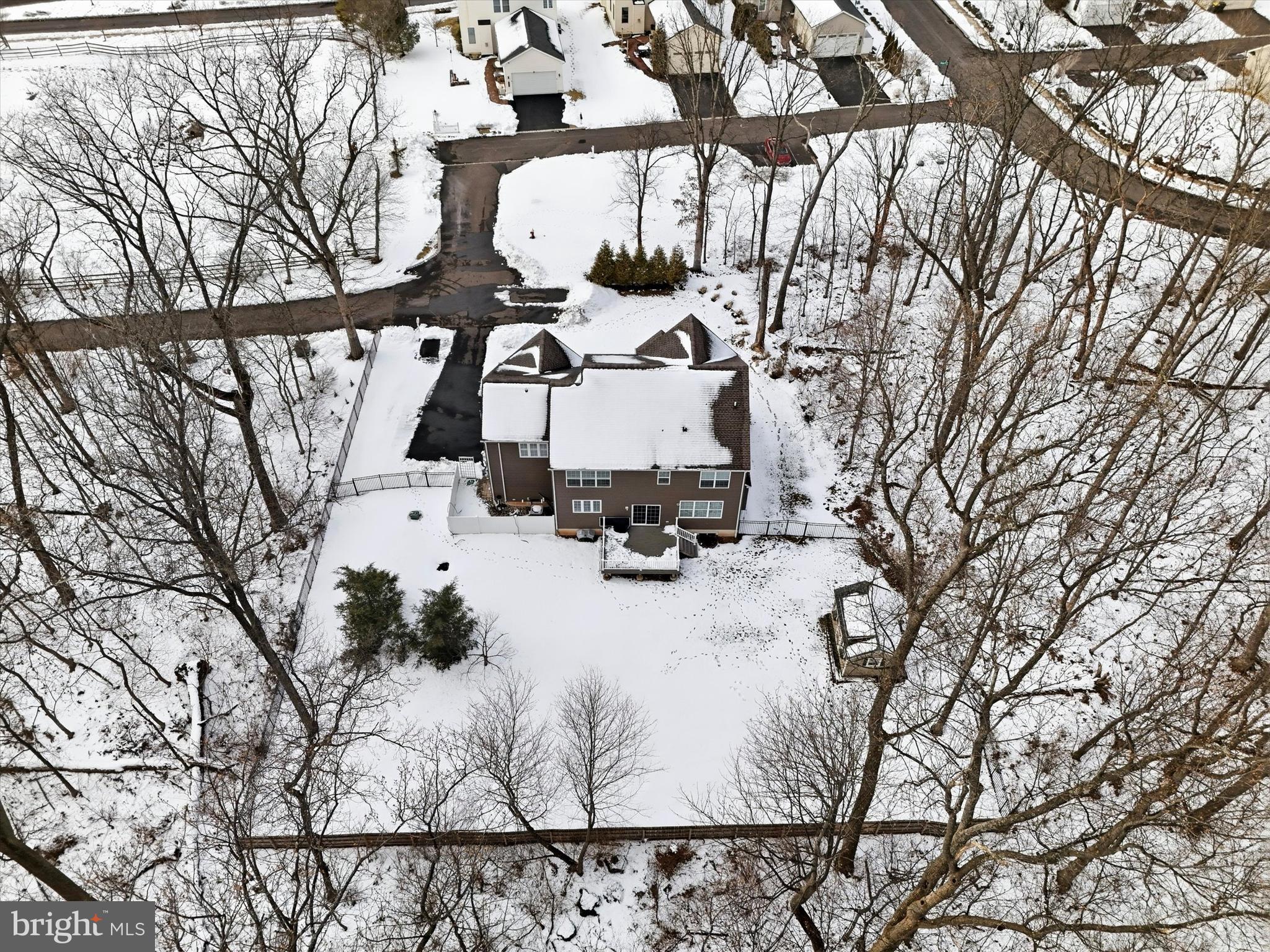 CARRIAGE HILL - Residential