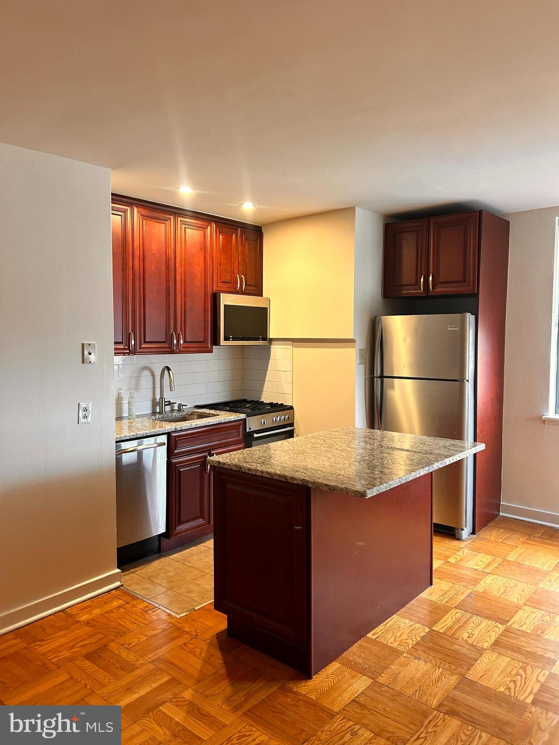 ART MUSEUM AREA - Residential