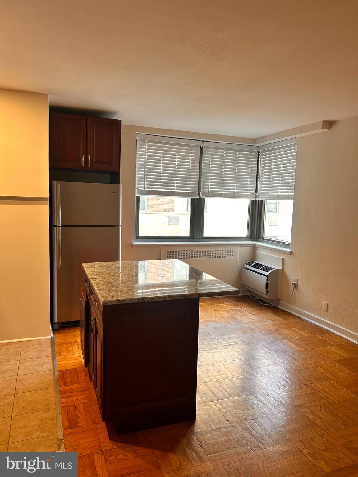 ART MUSEUM AREA - Residential