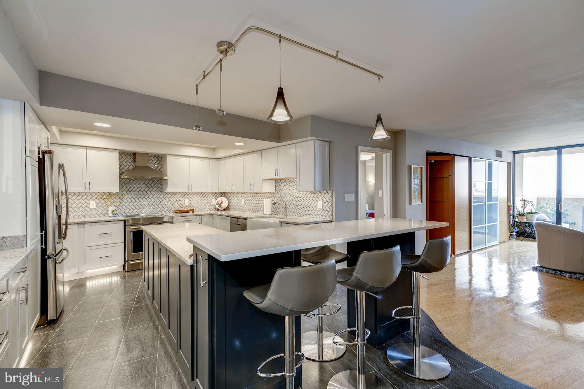 THE REPRESENTATIVE - Residential Lease