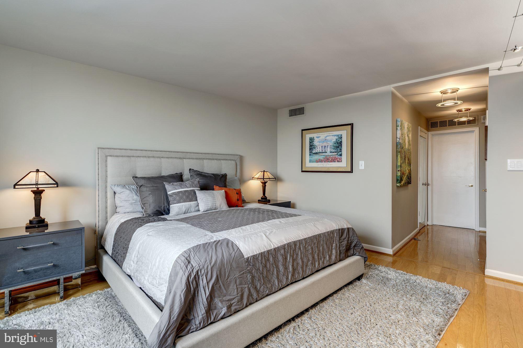 THE REPRESENTATIVE - Residential Lease