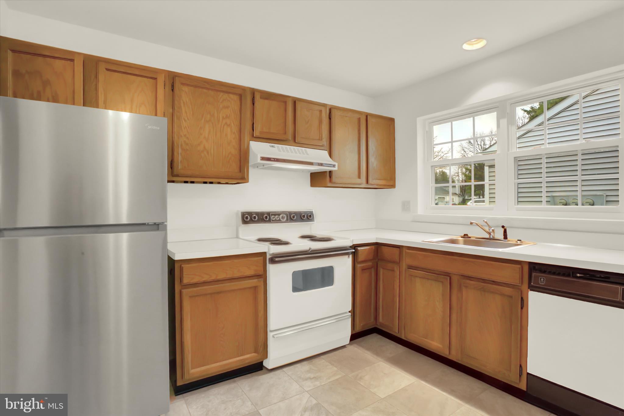 ROCKLEDGE - Residential